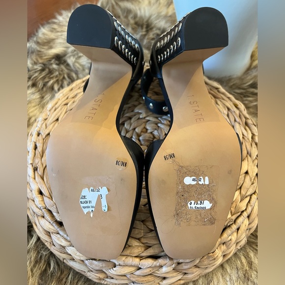 NEW 1 STATE STUDDED HEELS 🔥🔥 - Picture 7 of 7